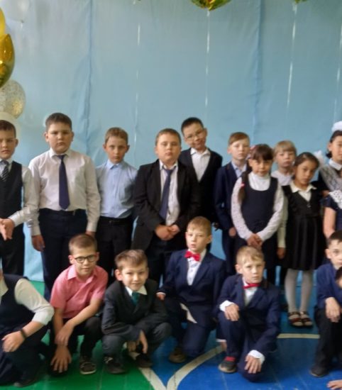 Линейка 28.05.22 2Б класс
